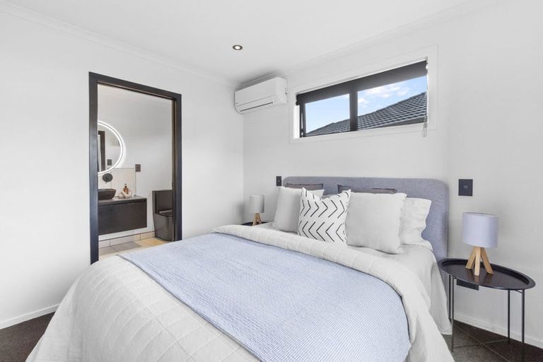 Photo of property in 17 Pragma Rise, Rototuna North, Hamilton, 3210