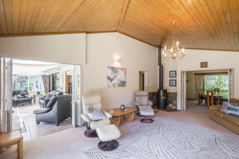 Photo of property in 21 Matai Road, Raumati South, Paraparaumu, 5032