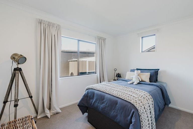 Photo of property in 25b Ross Crescent, Fairfield, Hamilton, 3214