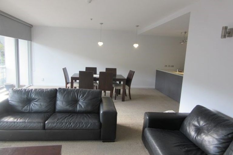 Photo of property in Montreaux Apartments, 3f/164 The Terrace, Wellington Central, Wellington, 6011