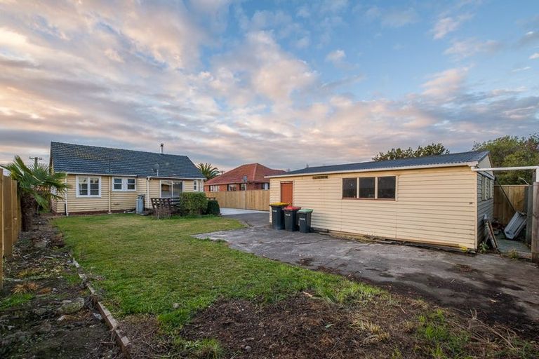 Photo of property in 26 Rowcliffe Crescent, Avonside, Christchurch, 8061