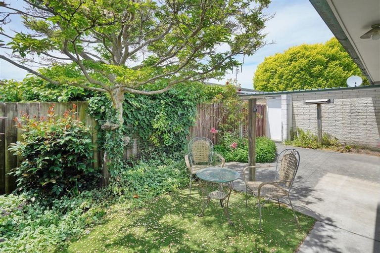 Photo of property in 1/50 Cranford Street, St Albans, Christchurch, 8014