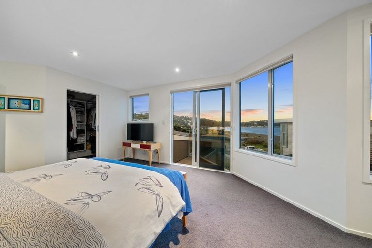 Photo of property in 3 Hector Street, Seatoun, Wellington, 6022