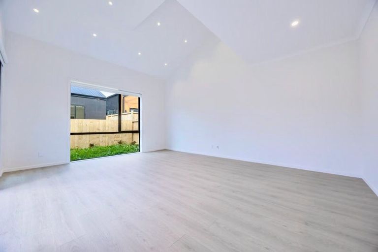 Photo of property in 13 Murray Grey Lane, Karaka, 2580