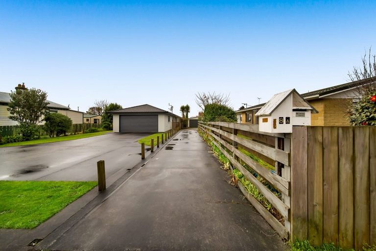 Photo of property in 8a Milmoe Street, Hawera, 4610
