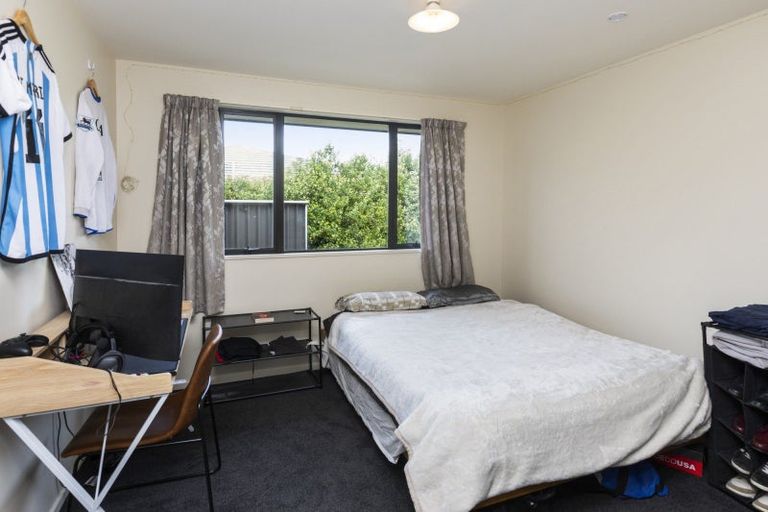 Photo of property in 16a Piko Crescent, Riccarton, Christchurch, 8041