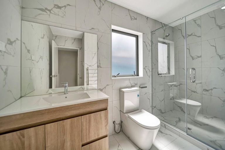 Photo of property in 24b Fernaig Street, Papakura, 2110