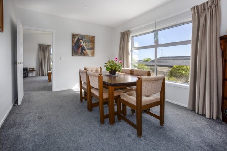 Photo of property in 17 John Burke Drive, Aotea, Porirua, 5024