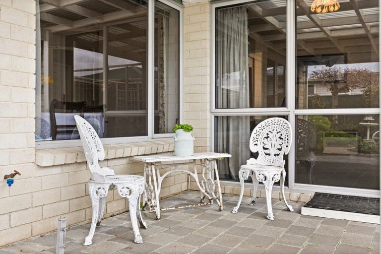 Photo of property in 26a White Street, Taradale, Napier, 4112