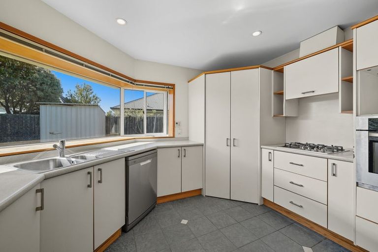 Photo of property in 4 Teal Close, Woolston, Christchurch, 8023