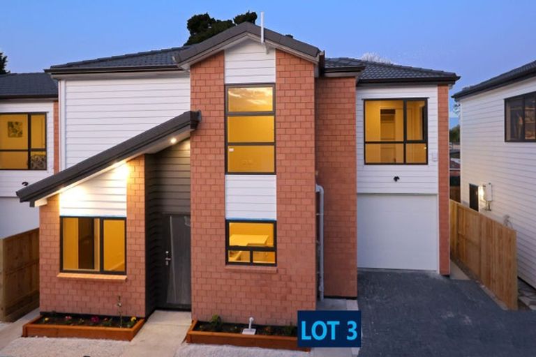 Photo of property in 538b Swanson Road, Ranui, Auckland, 0612