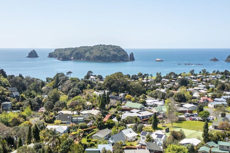 Photo of property in 8 Patricia Place, Hahei, Whitianga, 3591