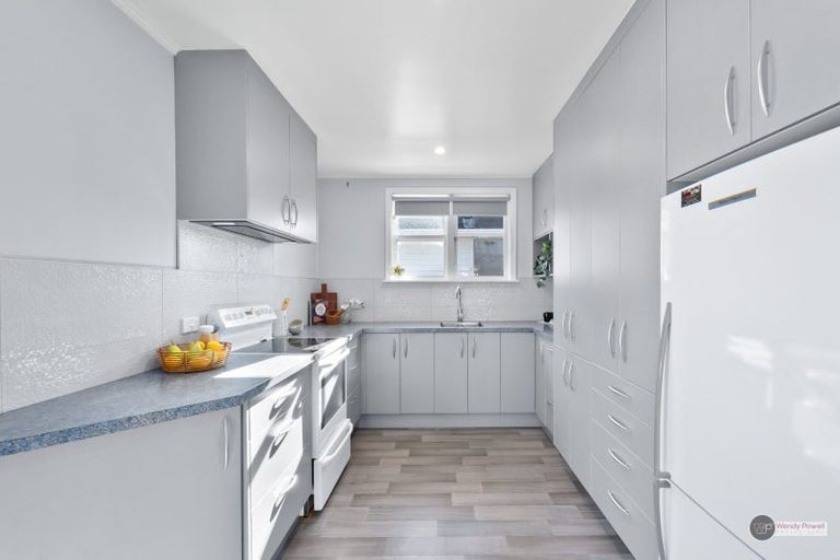 Photo of property in 72 Black Beech Street, Birchville, Upper Hutt, 5018