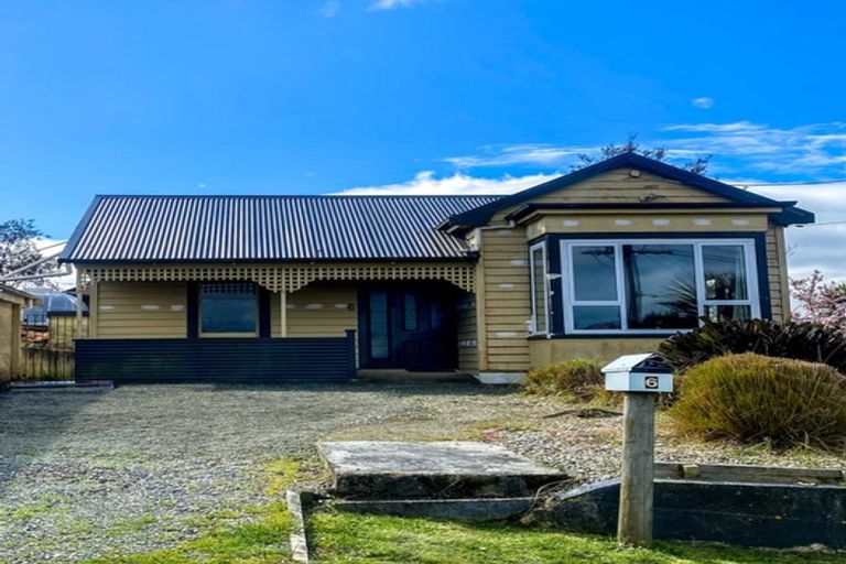 Photo of property in 6 Denton Street, Gore, 9710