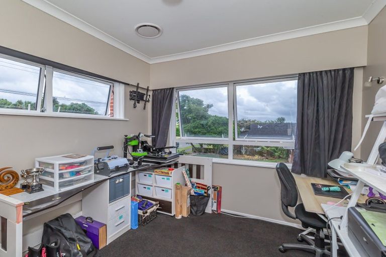 Photo of property in 185 Bartholomew Road, Levin, 5510