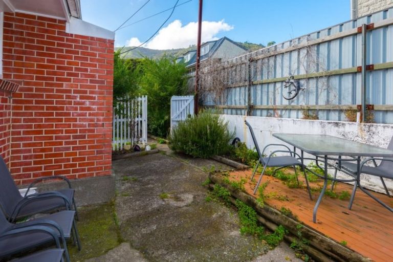 Photo of property in 82b Wellington Street, Picton, 7220