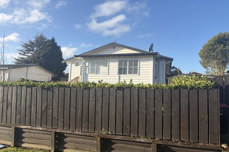 Photo of property in 14 Sain Crescent, Morrinsville, 3300