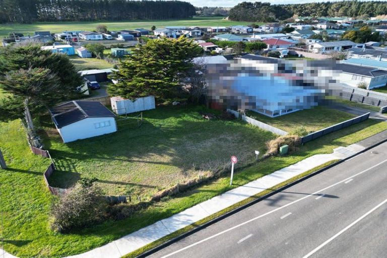 Photo of property in 49 Seabury Avenue, Foxton Beach, Foxton, 4815