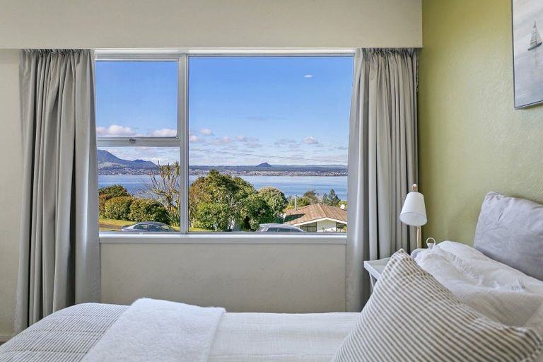 Photo of property in 96 Wakeman Road, Acacia Bay, Taupo, 3330