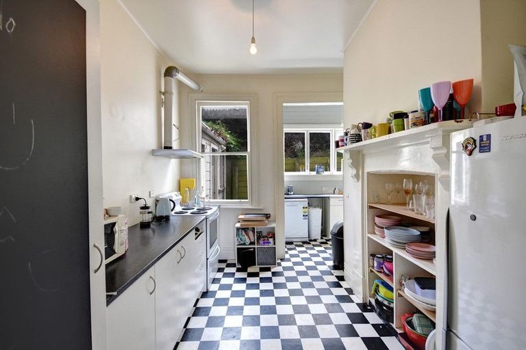 Photo of property in 135 Cargill Street, Dunedin Central, Dunedin, 9016