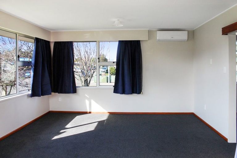 Photo of property in 57 Florence Avenue, Palmerston North, 4414