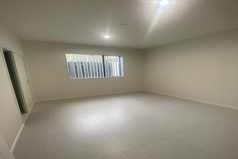Photo of property in 1/38 Cambridge Terrace, Papatoetoe, Auckland, 2025