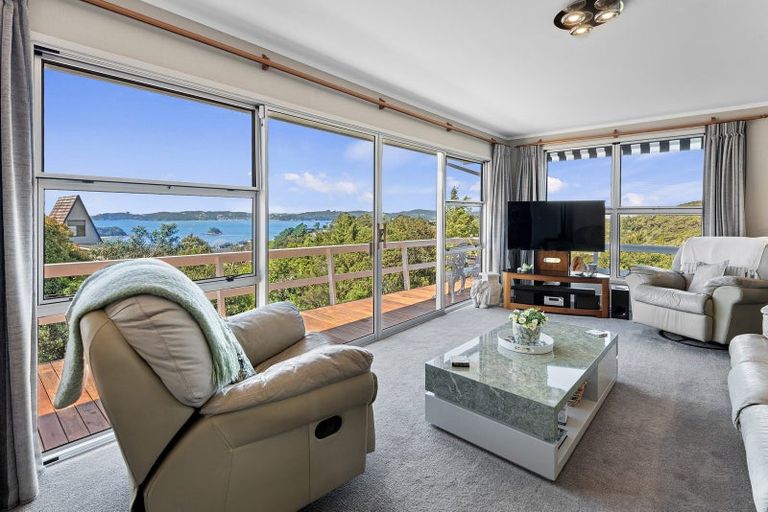 Photo of property in 100 School Road, Paihia, 0200