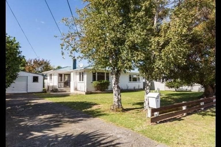Photo of property in 1 Harrow Street, Taradale, Napier, 4112