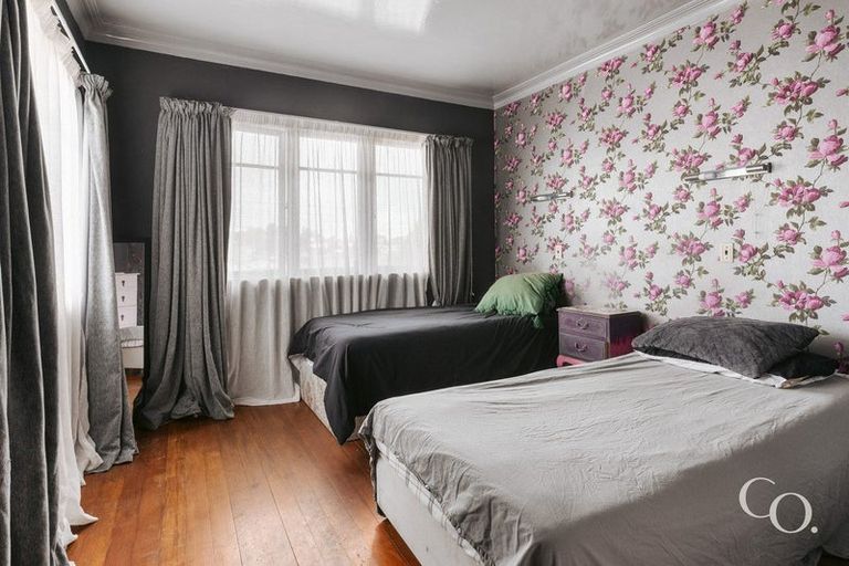 Photo of property in 140 Sutherland Road, Brookfield, Tauranga, 3110