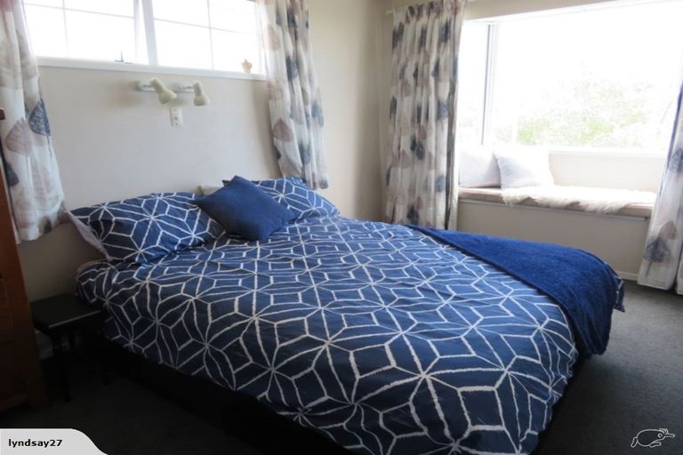 Photo of property in 7 Aries Place, Kawaha Point, Rotorua, 3010