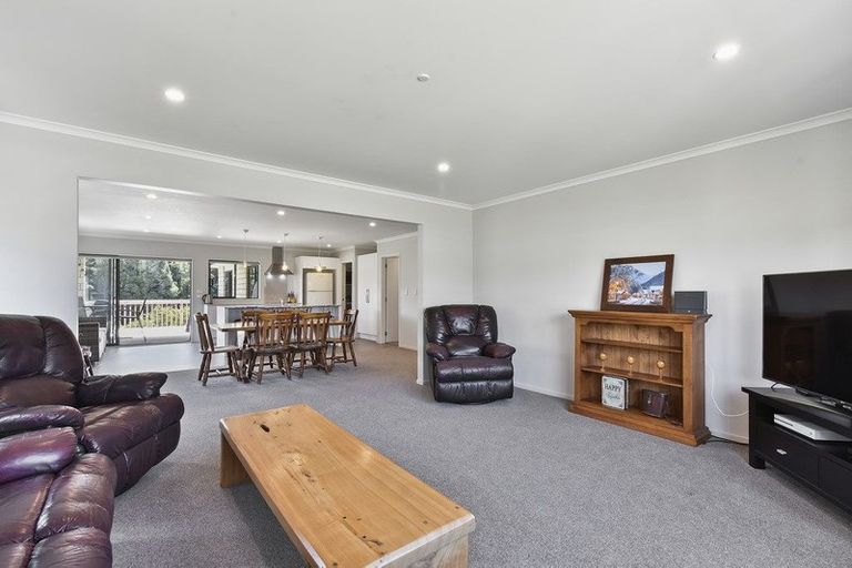 Photo of property in 13 Muirhill Place, Pokeno, 2402