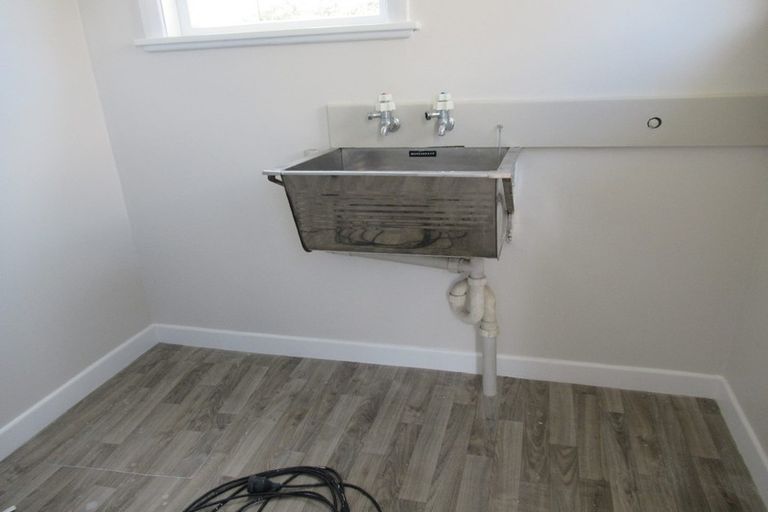 Photo of property in 10 Hinemoa Street, Levin, 5510