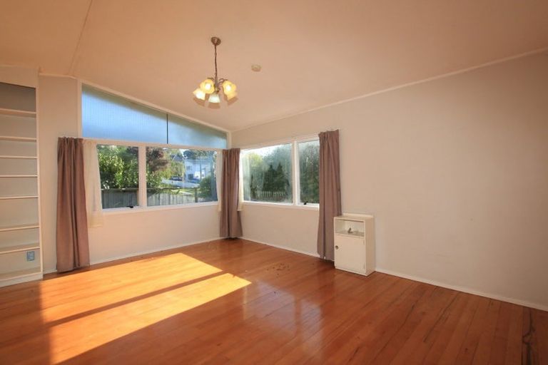 Photo of property in 36 Becroft Drive, Forrest Hill, Auckland, 0620