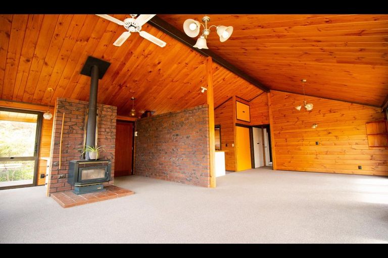 Photo of property in 20 Tobin Place, Richmond Heights, Taupo, 3330