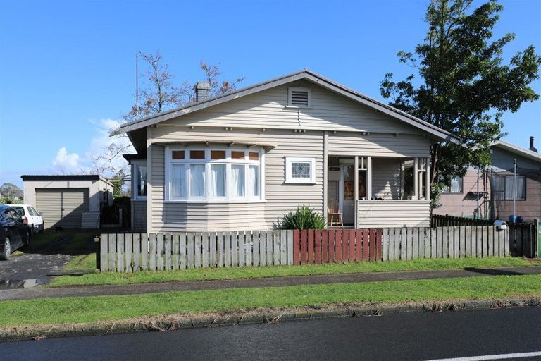 Photo of property in 252 Great South Road, Huntly, 3700