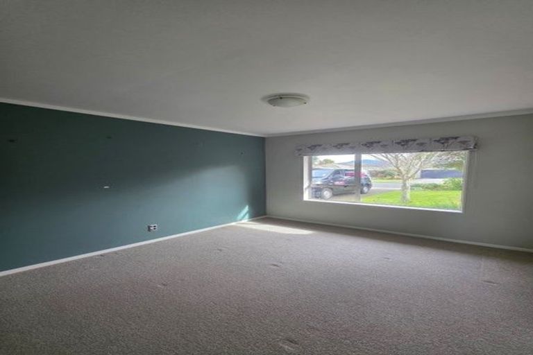 Photo of property in 10 Lynwood Place, Owhata, Rotorua, 3010