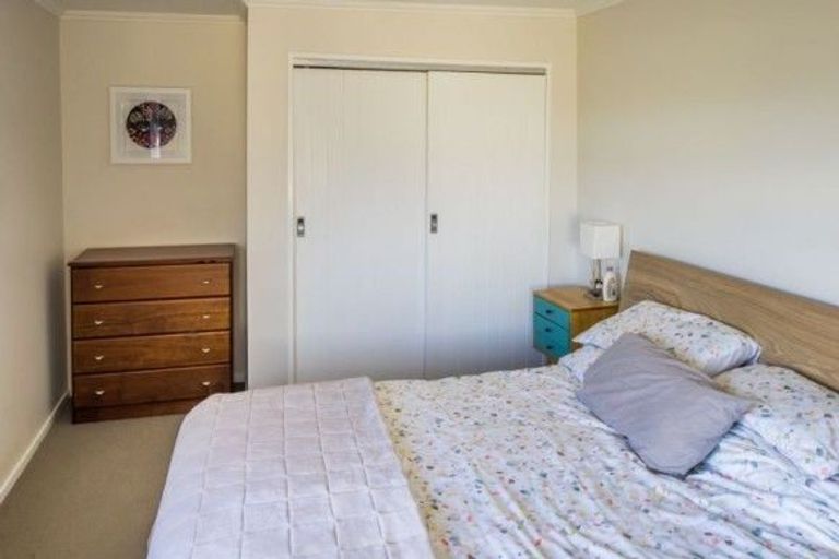 Photo of property in 26 Kiriwai Road, Paremata, Porirua, 5024