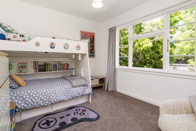 Photo of property in 37 Tainui Street, Somerfield, Christchurch, 8024