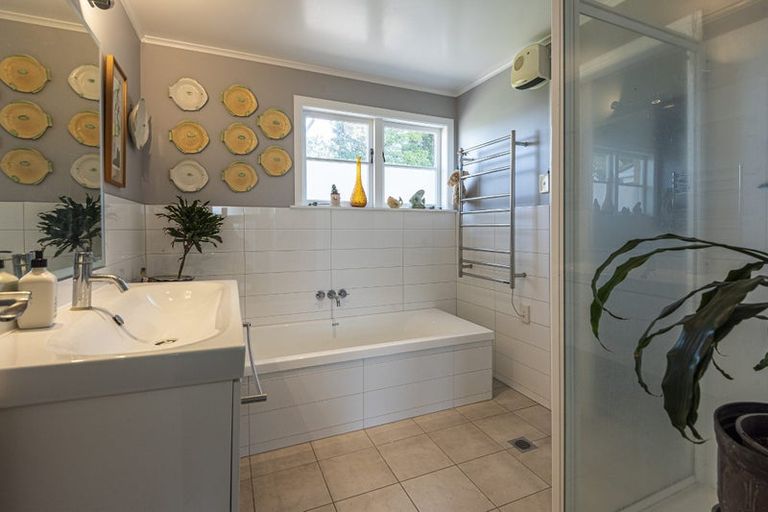 Photo of property in 11 Puriri Park Road, Maunu, Whangarei, 0110