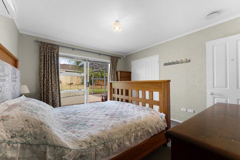 Photo of property in 9 Keywella Drive, Conifer Grove, Takanini, 2112