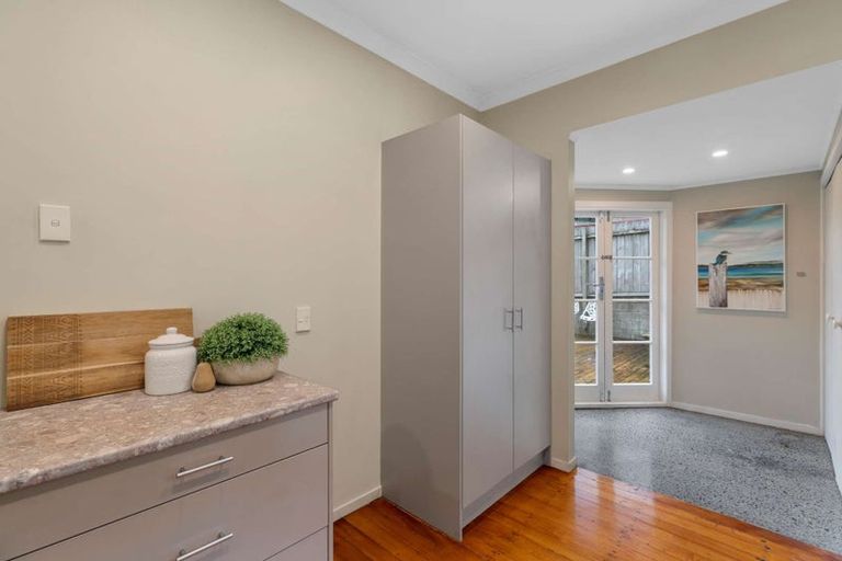 Photo of property in 75 Hatea Drive, Regent, Whangarei, 0112