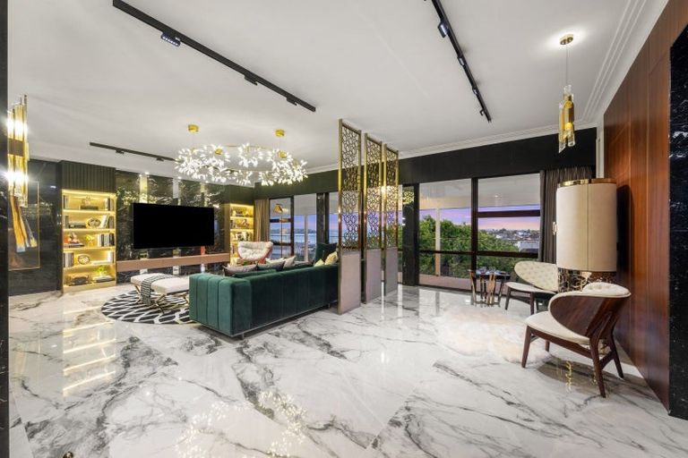 Photo of property in 24 Half Moon Rise, Half Moon Bay, Auckland, 2012