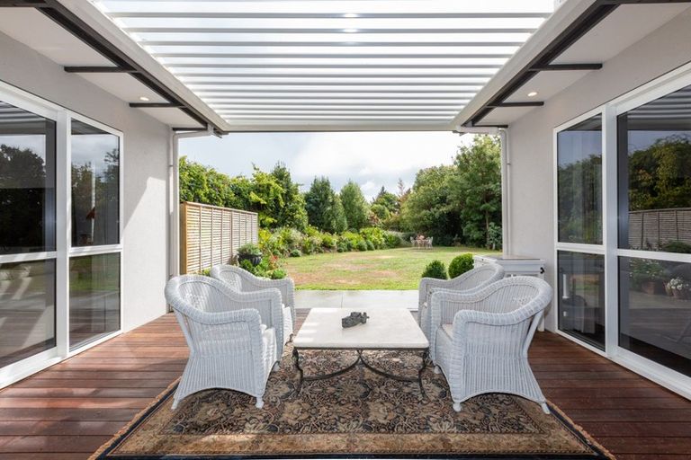 Photo of property in 26 Kopanga Road, Havelock North, 4130