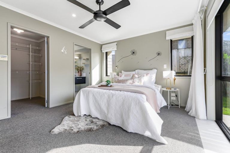 Photo of property in 3 Northbrook Glen, Flagstaff, Hamilton, 3210