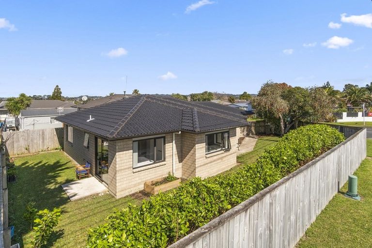 Photo of property in 2a Newham Place, Henderson, Auckland, 0612