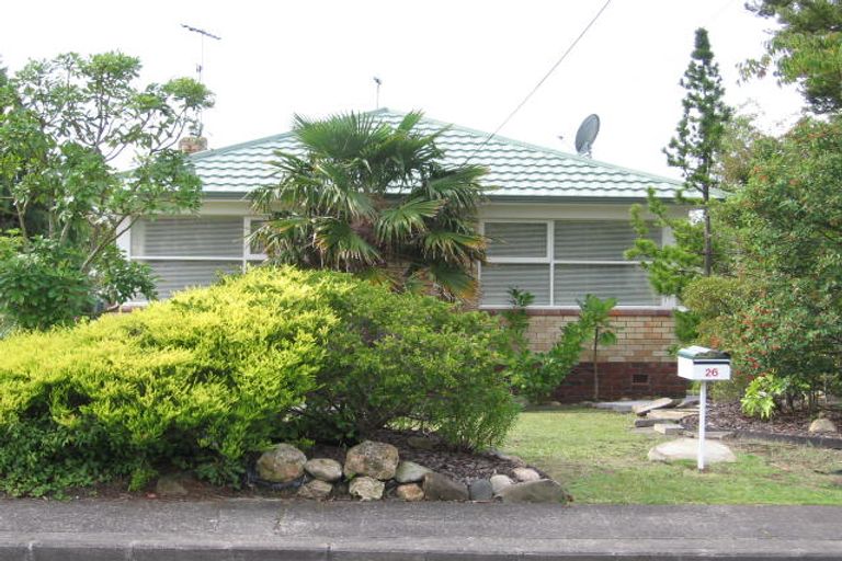 Photo of property in 26 Lyndhurst Road, Te Atatu South, Auckland, 0610