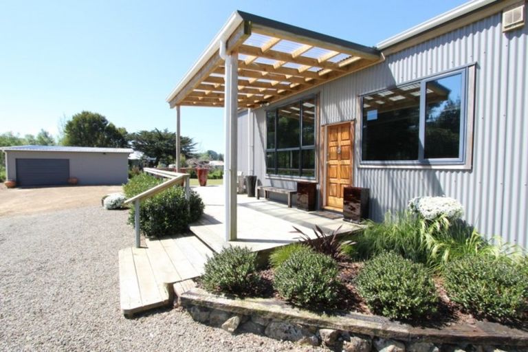 Photo of property in 1 Jackson Street, Eketahuna, 4900