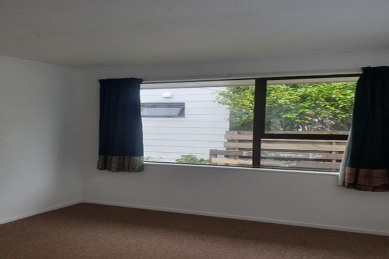 Photo of property in 94 Clevedon Road, Papakura, 2110