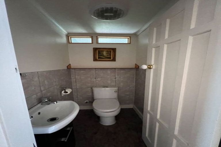 Photo of property in 220 St George Street, Papatoetoe, Auckland, 2025