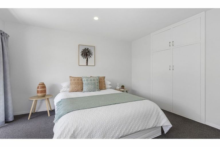 Photo of property in 1e Thorrington Lane, Cashmere, Christchurch, 8022